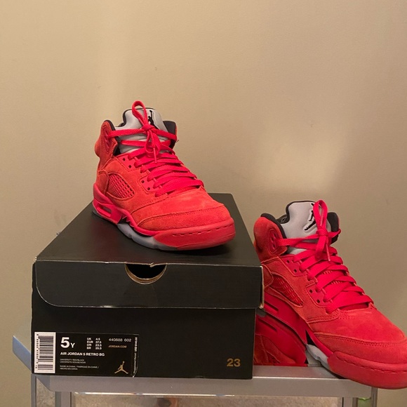 AIR JORDAN 5 RETRO BG - Picture 1 of 1